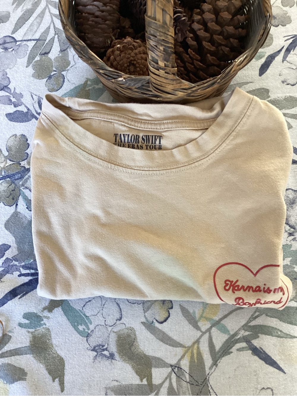 Taylor Swift The Eras Tour Karma Is My Boyfriend Tan T-Shirt Size XS